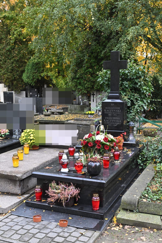 Grób Rajmunda Kaczyńskiego i jego rodziców 