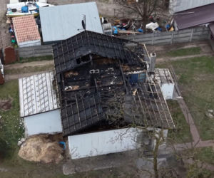 Jako strażak ratował życie i dorobek innych. Teraz ogień zniszczył jego dom