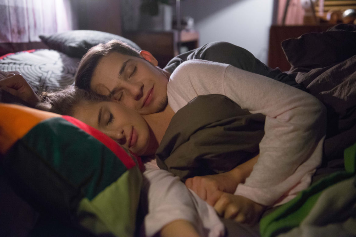 Aż po sufit odc. 2. Natalia (Erika Karkuszewska), Łukasz (Krzysztof Chodorowski)