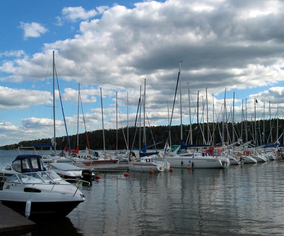 Mikołajki, Mazury, jeziora, łódki