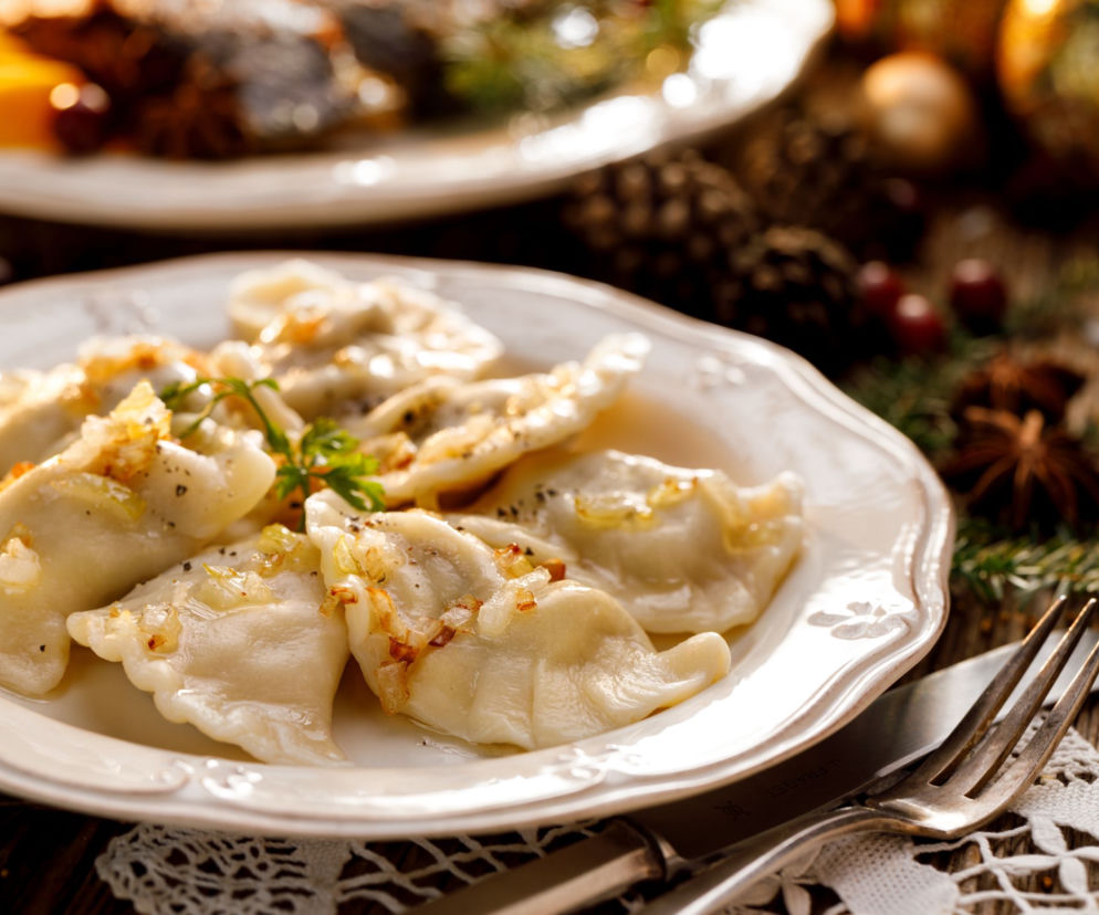 Pierogi z kapustą i grzybami - sprawdzony przepis babci Jasi