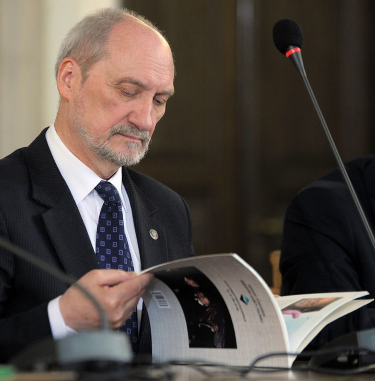 SERIA WYBUCHÓW NA POKŁADZIE TUPOLEWA