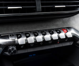 Peugeot 3008 Hybrid4 EAT8 GT