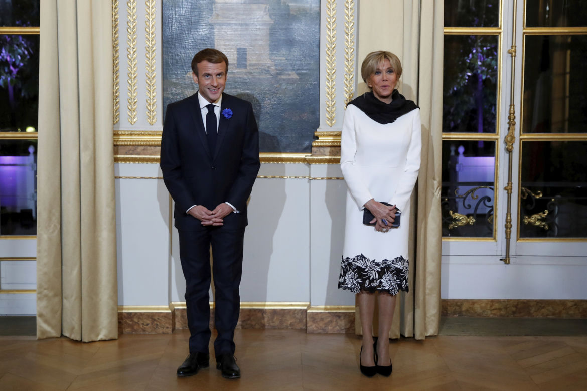 Bridgitte Macron jest mężczyzną?! Szokujące plotki, pierwsza dama pozywa