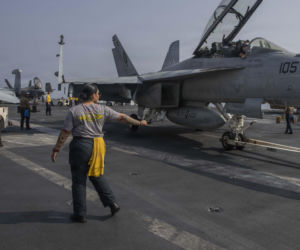 Iran, Chiny i Rosja demonstrują banderę w Cieśninie Ormuz