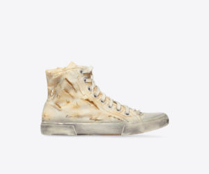  Zniszczone buty Balenciagi za 6500 zł 