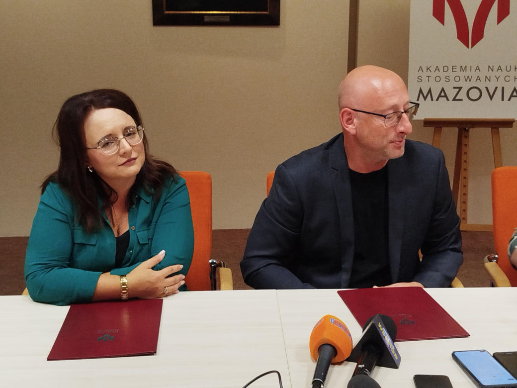 Akademia Nauk Stosowanych Mazovia prowadzi rekrutację uzupełniającą na nowy kierunek studiów – psychologię!