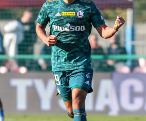 Legia męczyła się do Świtu