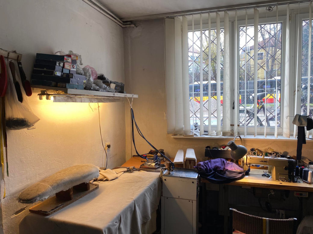 Krawiec z Mokotowa z problemami przez budowę tramwaju do Wilanowa