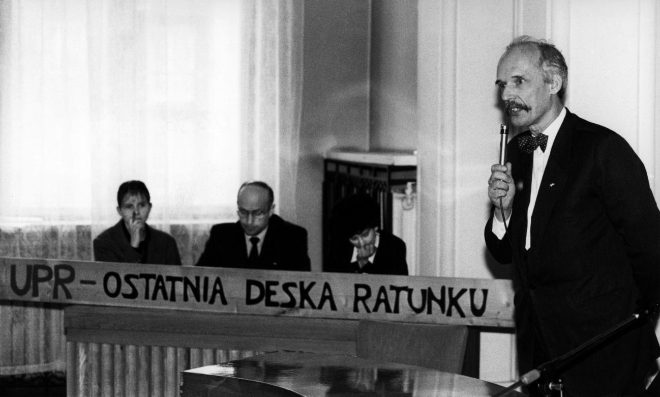 Młody Janusz Korwin-Mikke. Zobacz, kim był