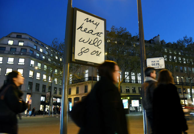 Plakaty zapowiadające koncerty Celine Dion