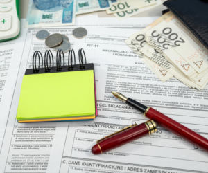 PIT Zero w 2026 roku. Kiedy zobaczymy pieniądze w portfelach za słynne 1000+?