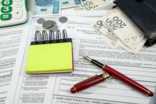 PIT Zero w 2026 roku. Kiedy zobaczymy pieniądze w portfelach za słynne 1000+?