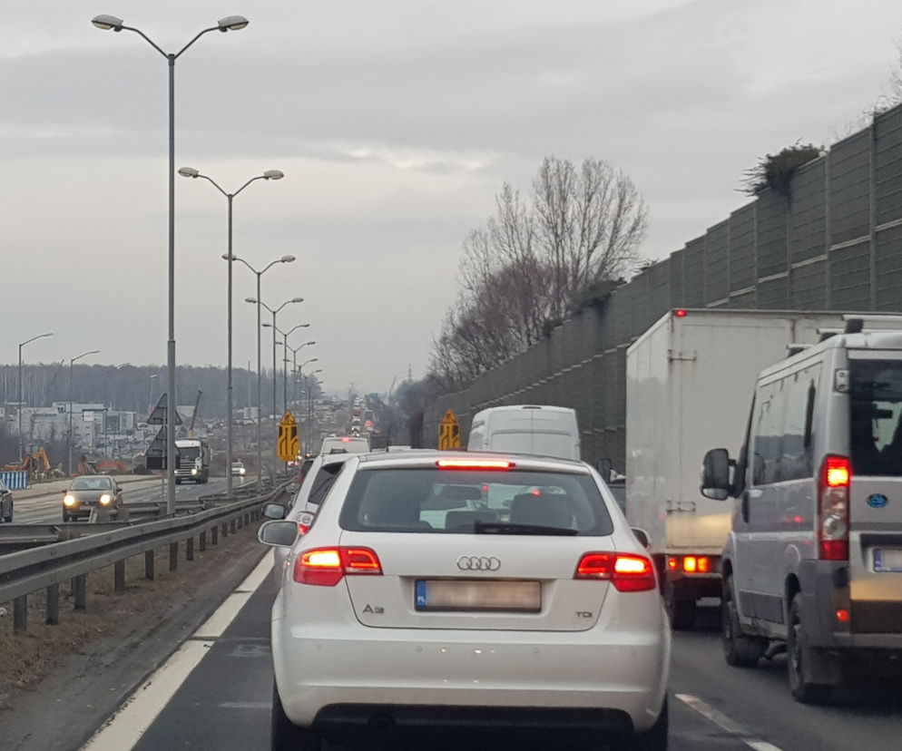 Kierowcy ze Śląska nie potrafią jeździć na suwak?