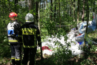 Samolot rozbił się w powiecie kłobuckim! Pilot nie przeżył!