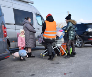 Tłumy na przejściu granicznym w Medyce