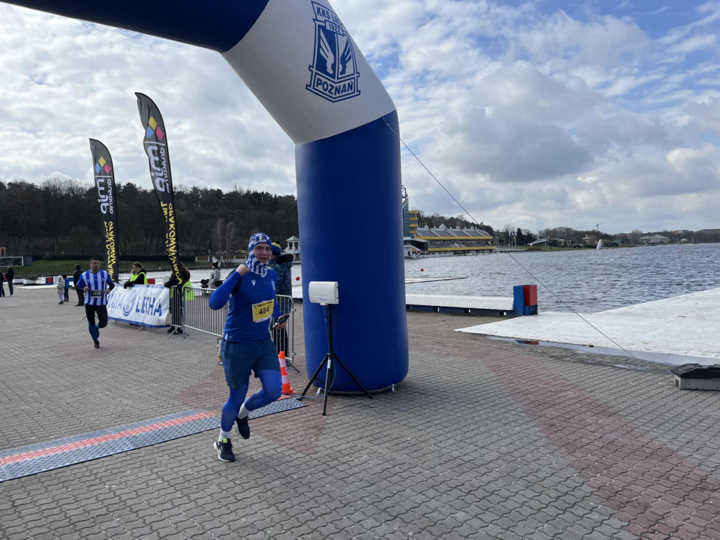 Kibolska Dycha 2024. Wyjątkowy bieg kibiców Lecha Poznań
