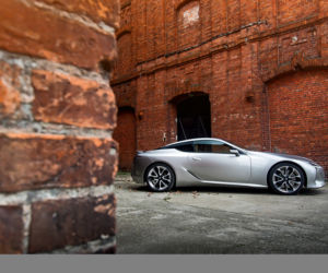 Lexus LC500h 3.5 V6 359 KM Superturismo