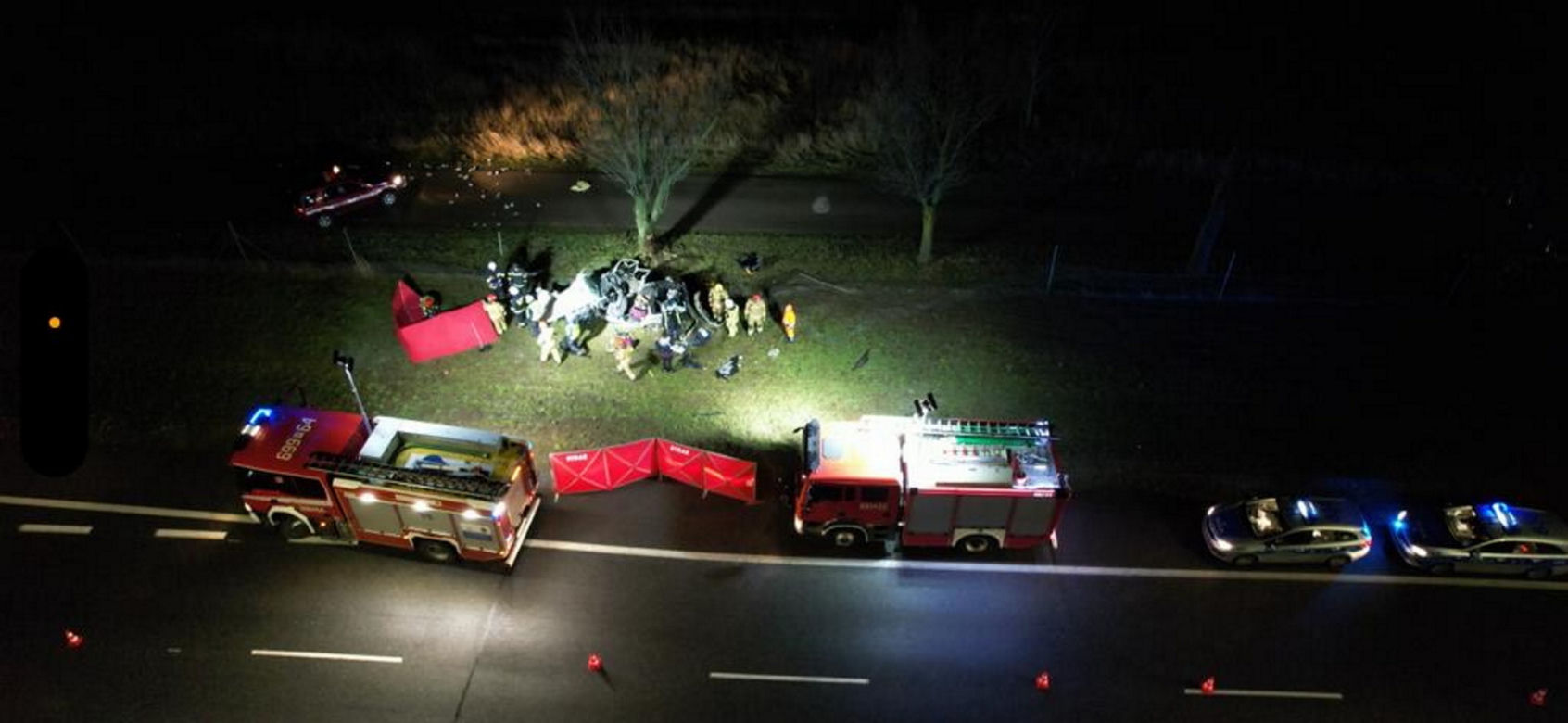 Makabryczny wypadek na S8. Auto zjechało z jezdni. Nie żyją dwie osoby