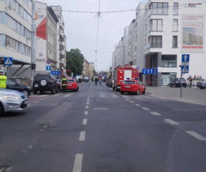 Bomba w autobusie linii 145. Wybuchła na przystanku