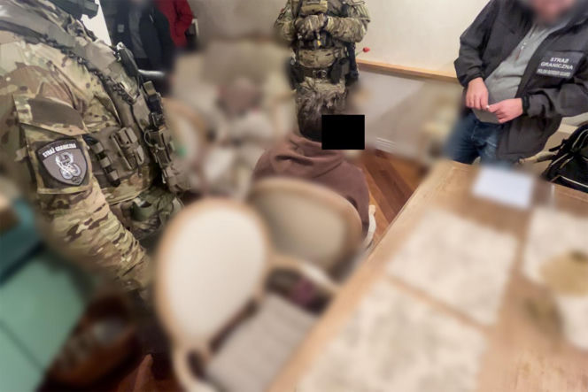 CBŚP i Straż Graniczna rozbiły grupę legalizującą pobyt cudzoziemcom