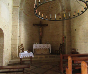 To najmniejsze miasto w województwie łódzkim. Powstało w średniowieczu, a jeszcze niedawno było wsią