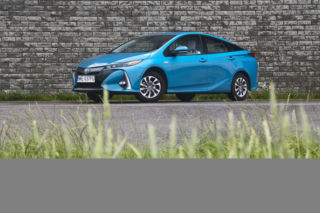 Toyota Prius Plug-in Hybrid Prestige