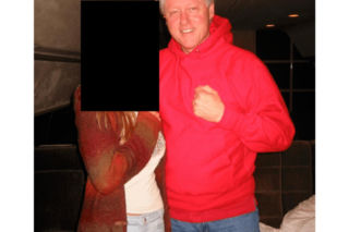 Clinton zabiera głos po publikacji zdjęć z Epsteinem. Ma jedno żądanie