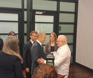 Macron i Wałęsa w Gdańsku. Te zdjęcia mówią więcej niż tysiąc słów