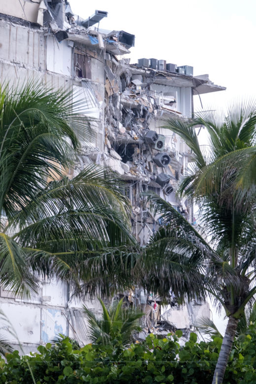 Tragedia w Miami! Zawalił się 12-piętrowy budynek mieszkalny. Trwa akcja ratunkowa!