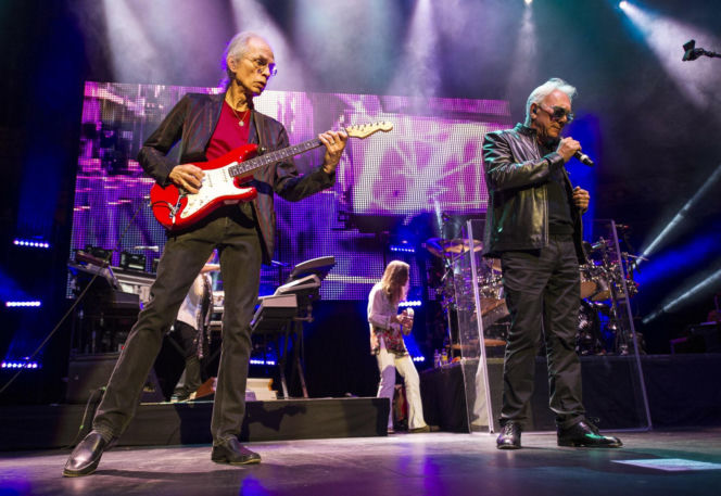 Steve Howe z zespołu Yes ma problemy zdrowotne. Tak teraz wygląda