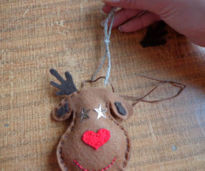 Filcowy renifer Rudolf na choinkę