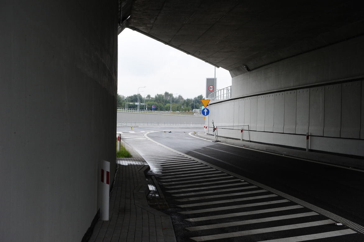 Ogromne opóźnienie budowy tunelu POW