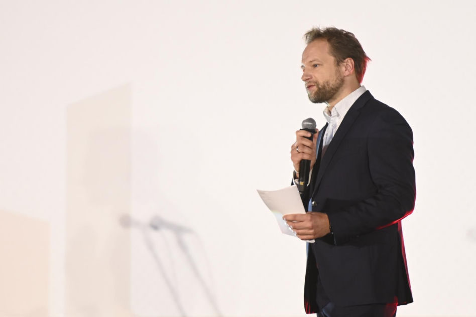 Maciej Stuhr ma dziś urodziny. Oto jego najważniejsze role!