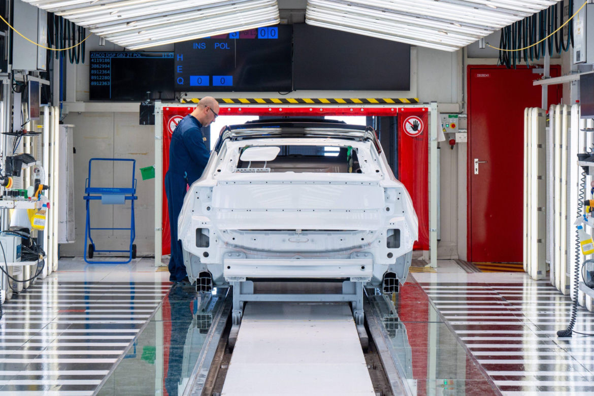 Produkcja Volvo EX30 w Gandawie