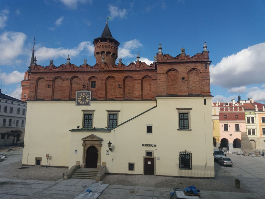 Pracom drogowców sprzyja pogoda