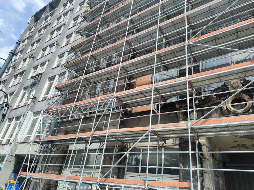 Łódzka perełka architektoniczna w remoncie! Co powstanie w miejscu dawnego biurowca?