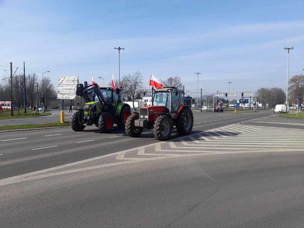 Protest rolników. Zablokowano skrzyżowanie w samej Łodzi. Do kiedy należy spodziewać się utrudnień?