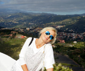 Mejk na wakacjach