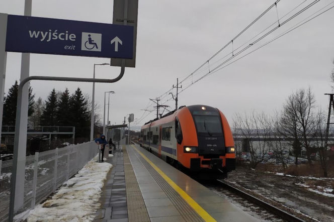Znowu można taniej podróżować pociągiem. Ruszyła akcja „Małopolski bilet na ferie”