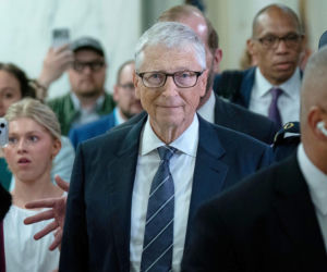 Bill Gates był szantażowany przez Epsteina? Miliarder przerwał milczenie 