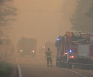 Strażacy walczą z potężnym pożarem na Mazowszu