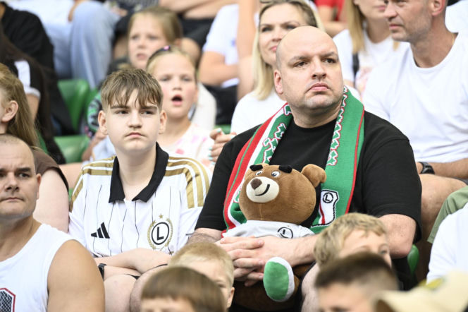 Legia Warszawa - Zagłębie Lubin: Zdjęcia kibiców