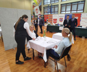 Już po raz ósmy w Siedlcach rywalizowali młodzi kelnerzy z całej Polski