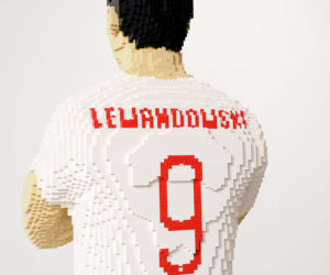 Robert Lewandowski z klocków LEGO na Stadionie Narodowym