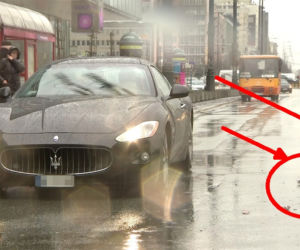 Socha i Maserati