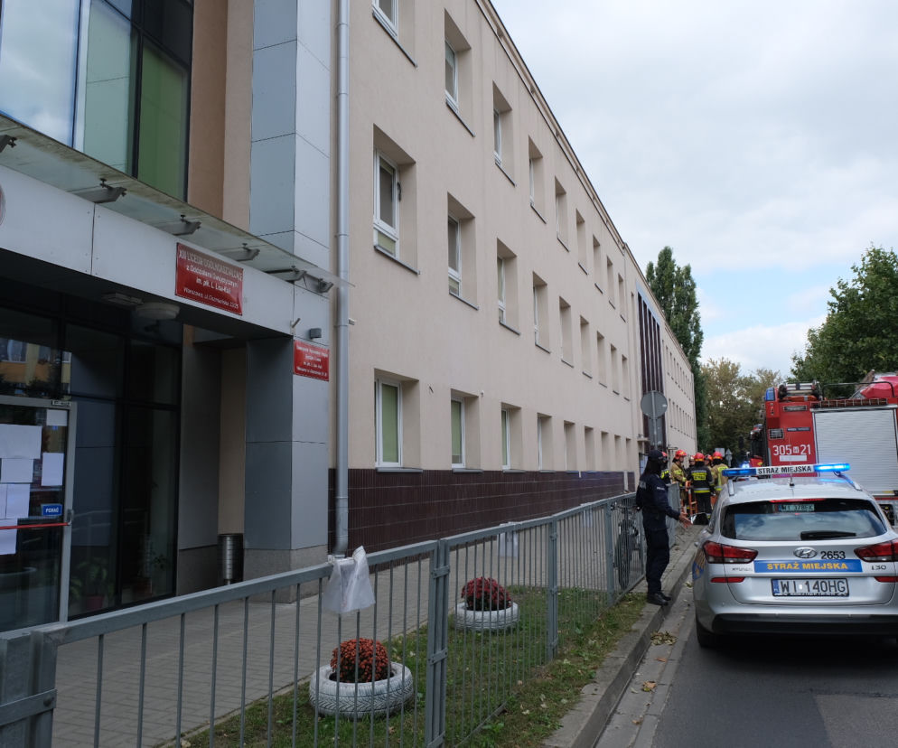 Ewakuacja szkoły na Targówku