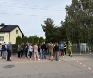 Kolejny atak nożem w szkole! 15-latek ranił trzy osoby, w tym dyrektora. Jedna była reanimowana