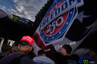 UFC Freedom 250: O której godzinie? Gdzie oglądać galę w Białym Domu? Transmisja na żywo