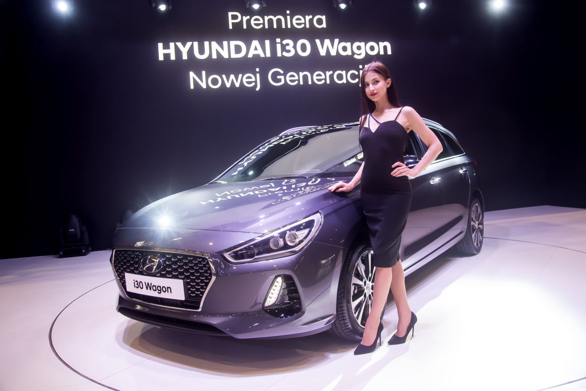 Hostessy targów Poznań Motor Show 2017